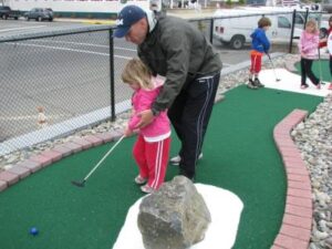 Read more about the article Adding Miniature Golf to a Family Entertainment Center