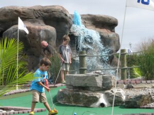 Read more about the article Mini Golf Facts