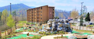Read more about the article Mini Golf at Hotels & Resorts