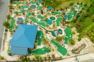 Read more about the article Why Mini Golf is the Perfect Activity for Office Events