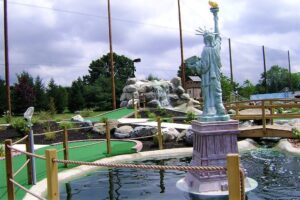 Read more about the article Enhancing Real Estate Value With A Mini Golf Course