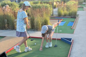 Read more about the article Edutainment: How Mini Golf Enhances Learning For School Trips